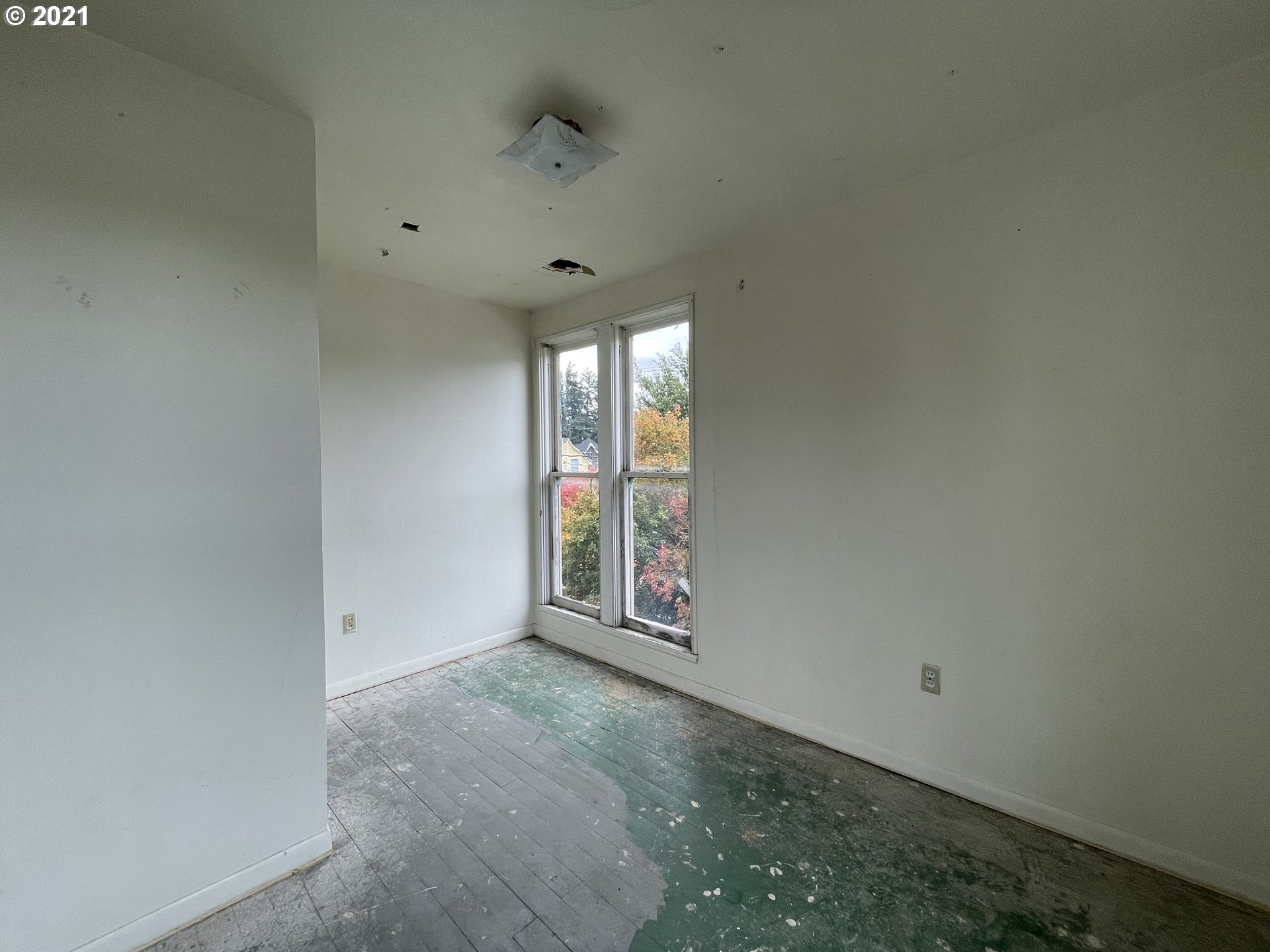 606 Maple Street Myrtle Point, OR 97458 - Photo 11 of 11 Gallery Image 11