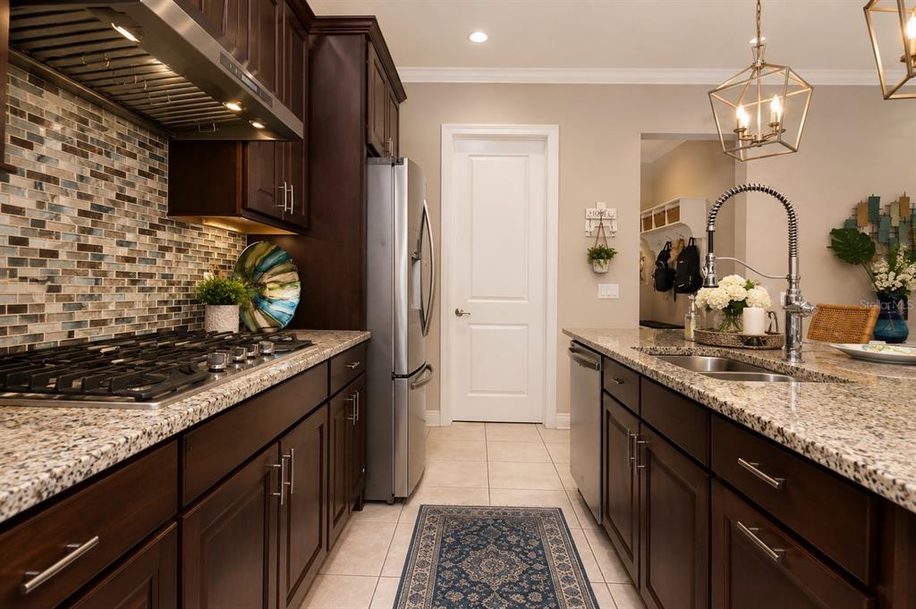 15149 Canoe Place Winter Garden, FL 34787 - Photo 9 of 55