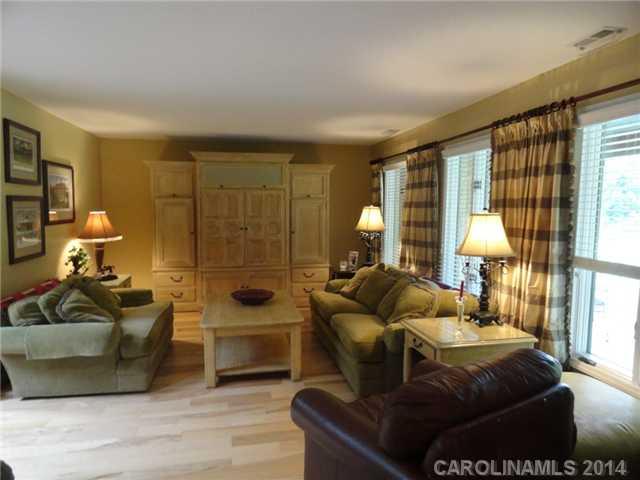 20028 Davidson-Concord Road Davidson, NC 28036 - Photo 4 of 16 Gallery Image 4