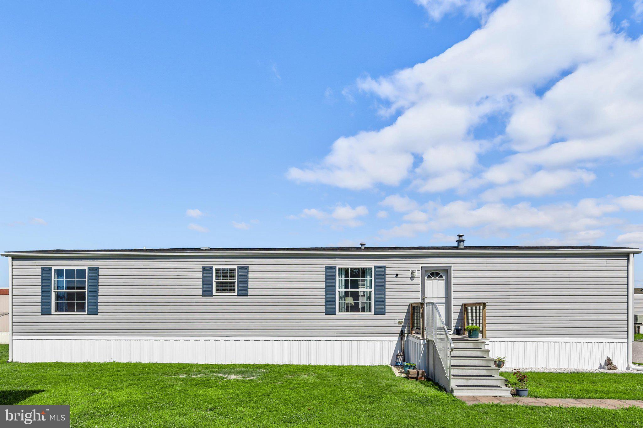 38345 Squirrel Road Ocean View, DE 19970 - Photo 2 of 38 Gallery Image 2