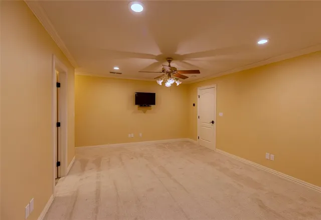 a view of a storage & utility room