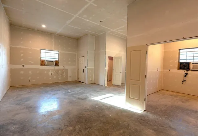 $950,000 | 14740 Fm 1255, Canton, TX 75103