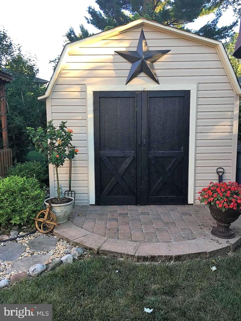 12 Overhill Road Stratford, NJ 08084 - Photo 31 of 32