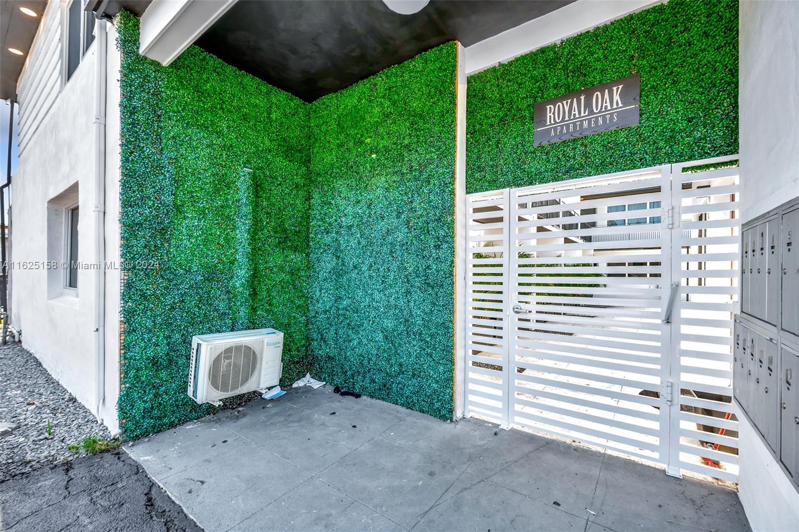 14280 Northeast 6th Avenue North Miami, FL 33161 - Photo 9 of 51 a view of a backyard with a garden