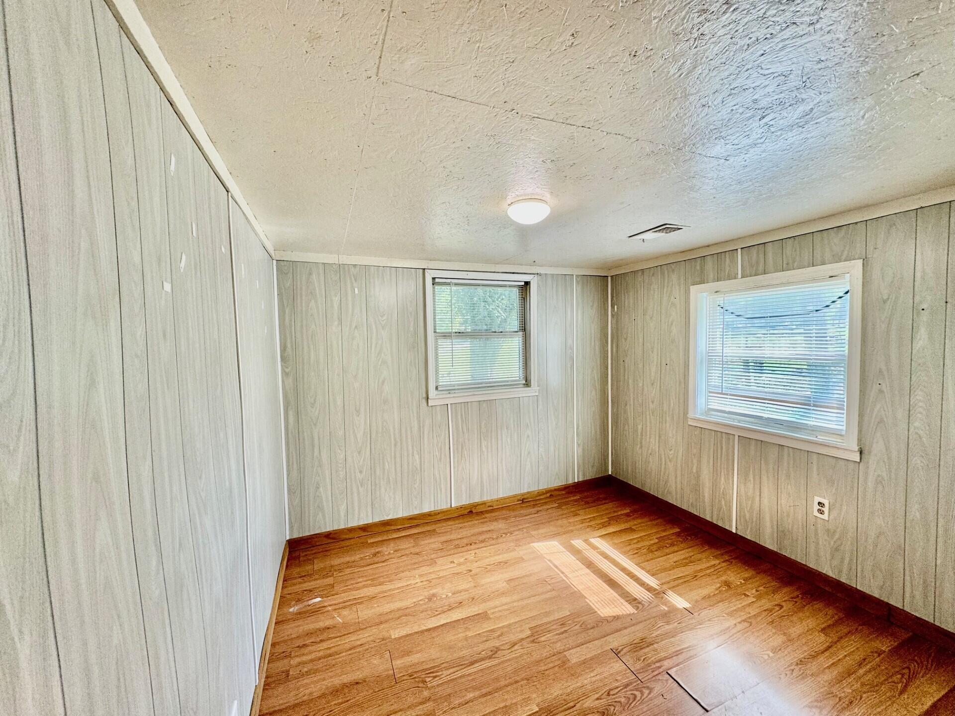 625 Flat Gap Road Berea, KY 40403 - Photo 7 of 13 625 10