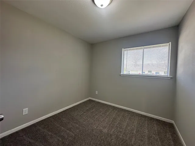 $1,800 | 4802 Hannas Reef Drive, Bacliff, TX 77518