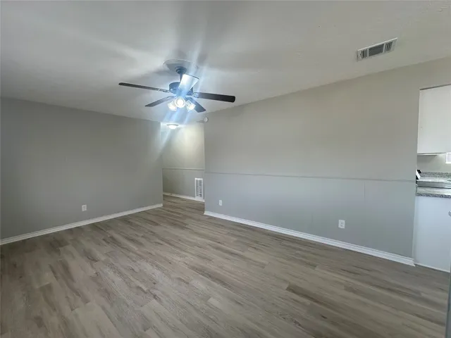 $1,800 | 4802 Hannas Reef Drive, Bacliff, TX 77518