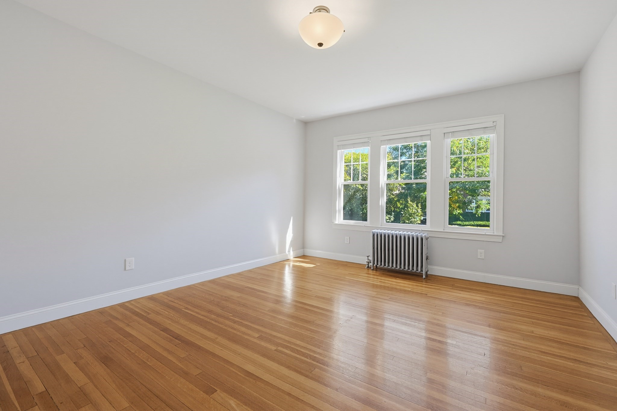 91 Verndale Street Brookline, MA 02446 - Photo 15 of 41 Gallery Image 15