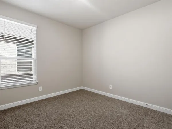 $2,600 | 16032 Farringdon Street, Fort Worth, TX 76247