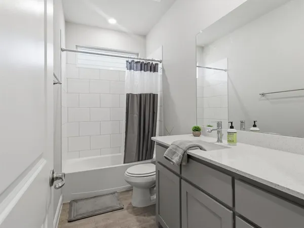 $2,600 | 16032 Farringdon Street, Fort Worth, TX 76247