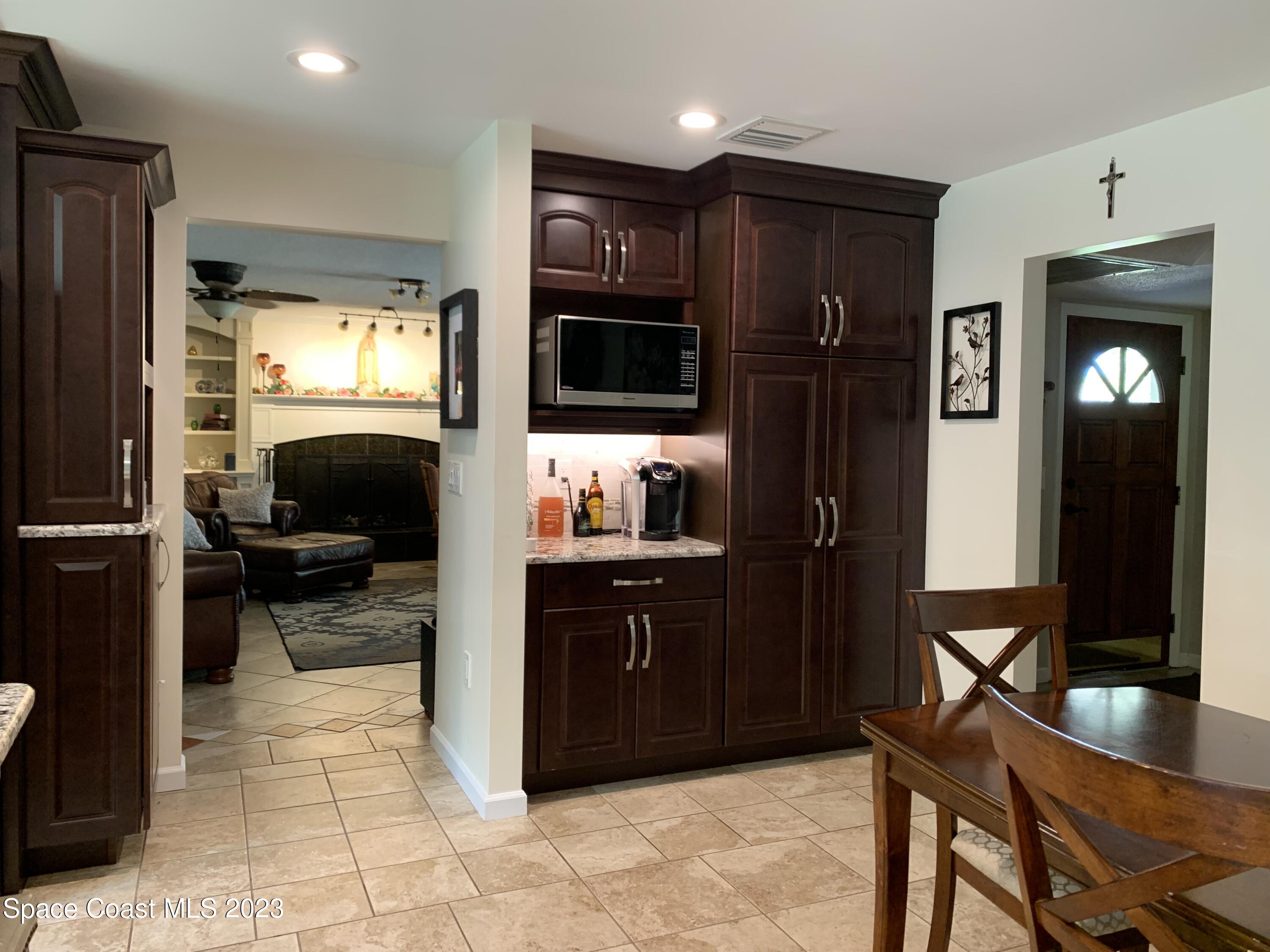 1771 Britt Road Cocoa, FL 32926 - Photo 10 of 48 15-Kitchen