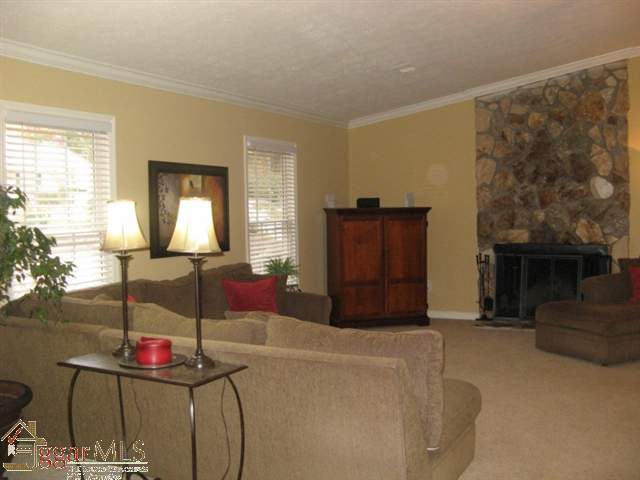 1023 Devenger Road Greer, SC 29650 - Photo 4 of 16 Gallery Image 4