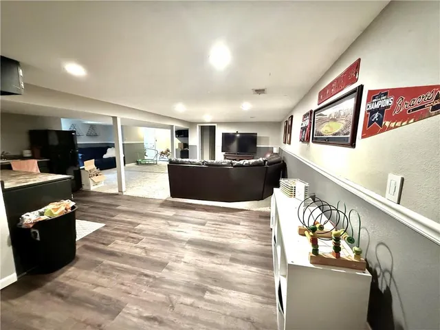 $269,000 | 955 South Walnut Street, Maryville, MO 64468