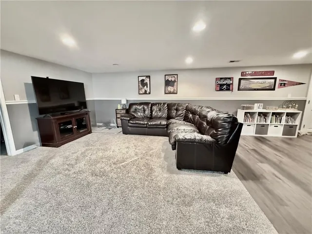 $269,000 | 955 South Walnut Street, Maryville, MO 64468