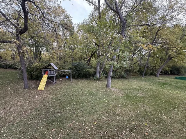 $269,000 | 955 South Walnut Street, Maryville, MO 64468