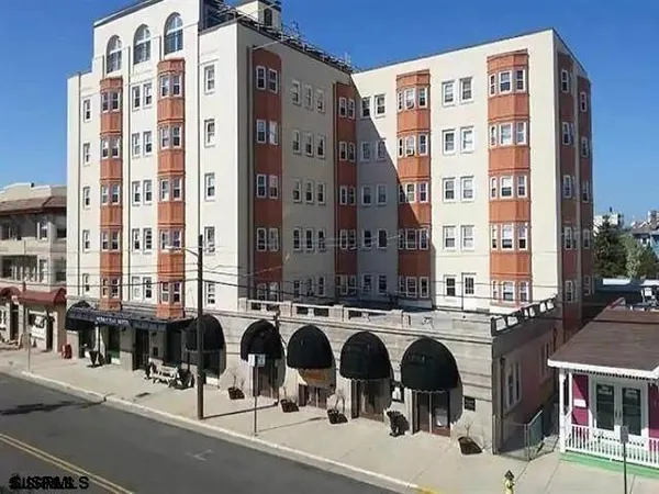 $169,900 | 807 East 8th Street, Unit 306, Ocean City, NJ 08226
