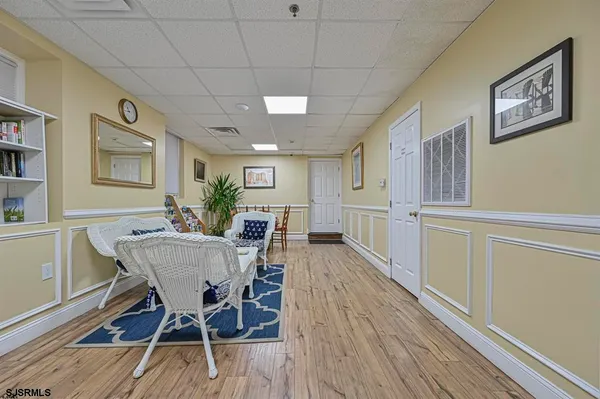 $169,900 | 807 East 8th Street, Unit 306, Ocean City, NJ 08226