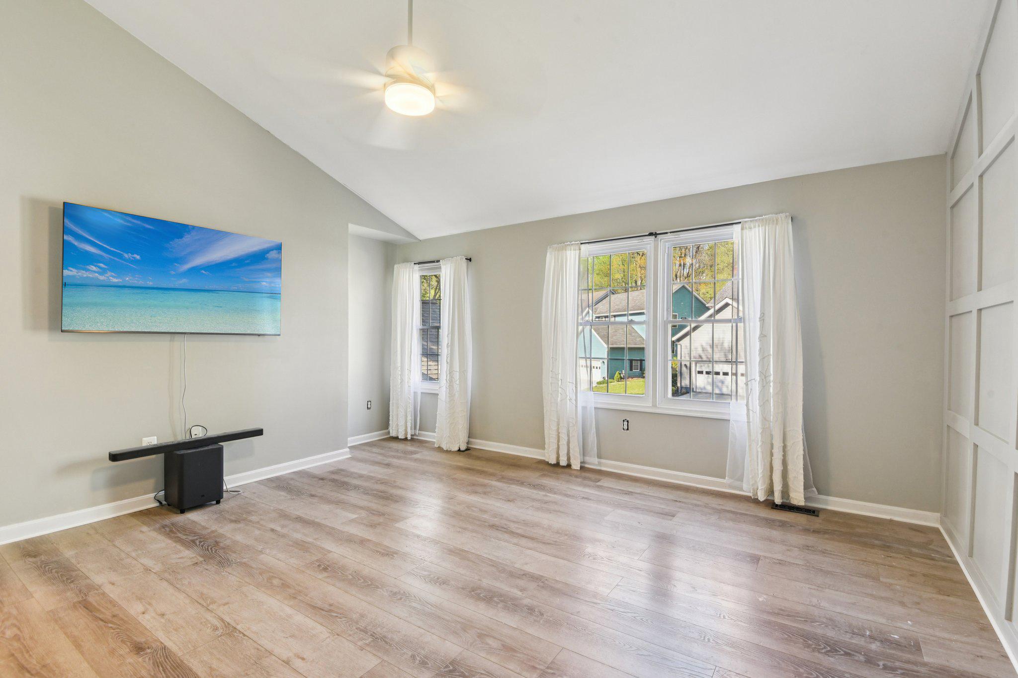 2576 Hidden Cove Road, Unit 154 Annapolis, MD 21401 - Photo 16 of 51 Primary Suite