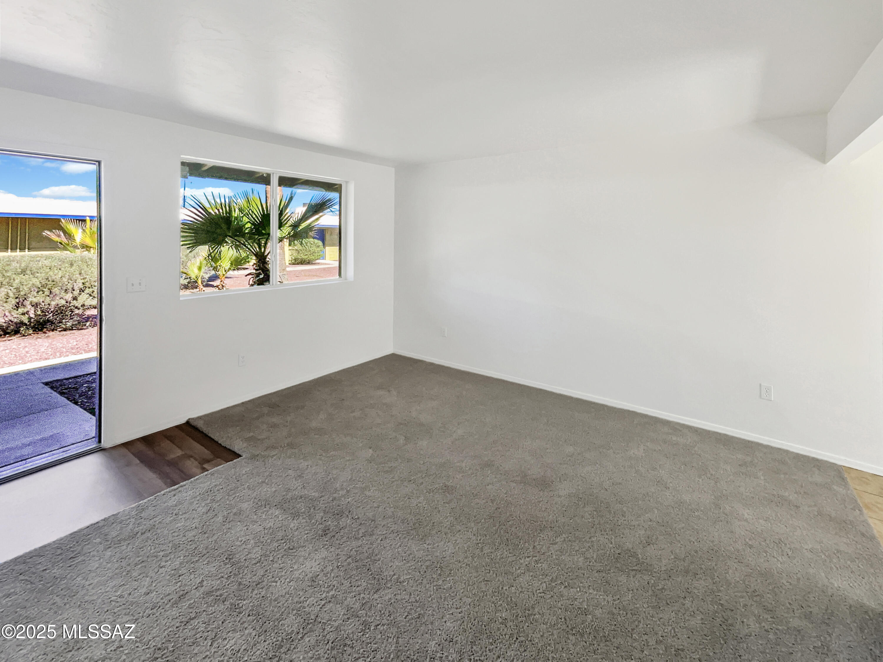 350 North Silverbell Road, Unit 8 Tucson, AZ 85745 - Photo 13 of 19