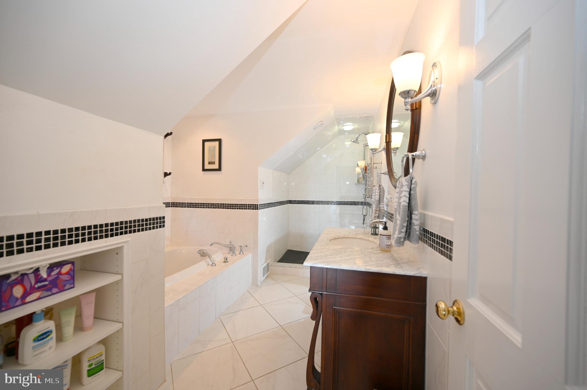 572 Cricket Lane Wayne, PA 19087 - Photo 33 of 37 a bathroom with a sink and a mirror