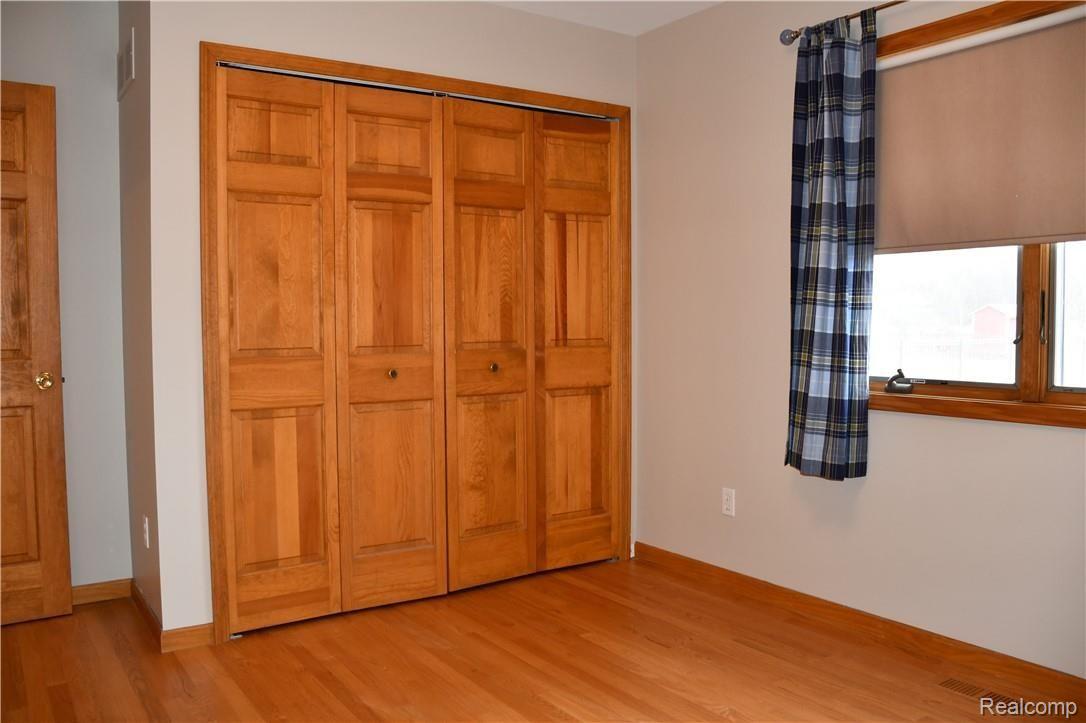 58440 Ray Center Road Ray, MI 48096 - Photo 36 of 76 DSC_8687 (2).JPG