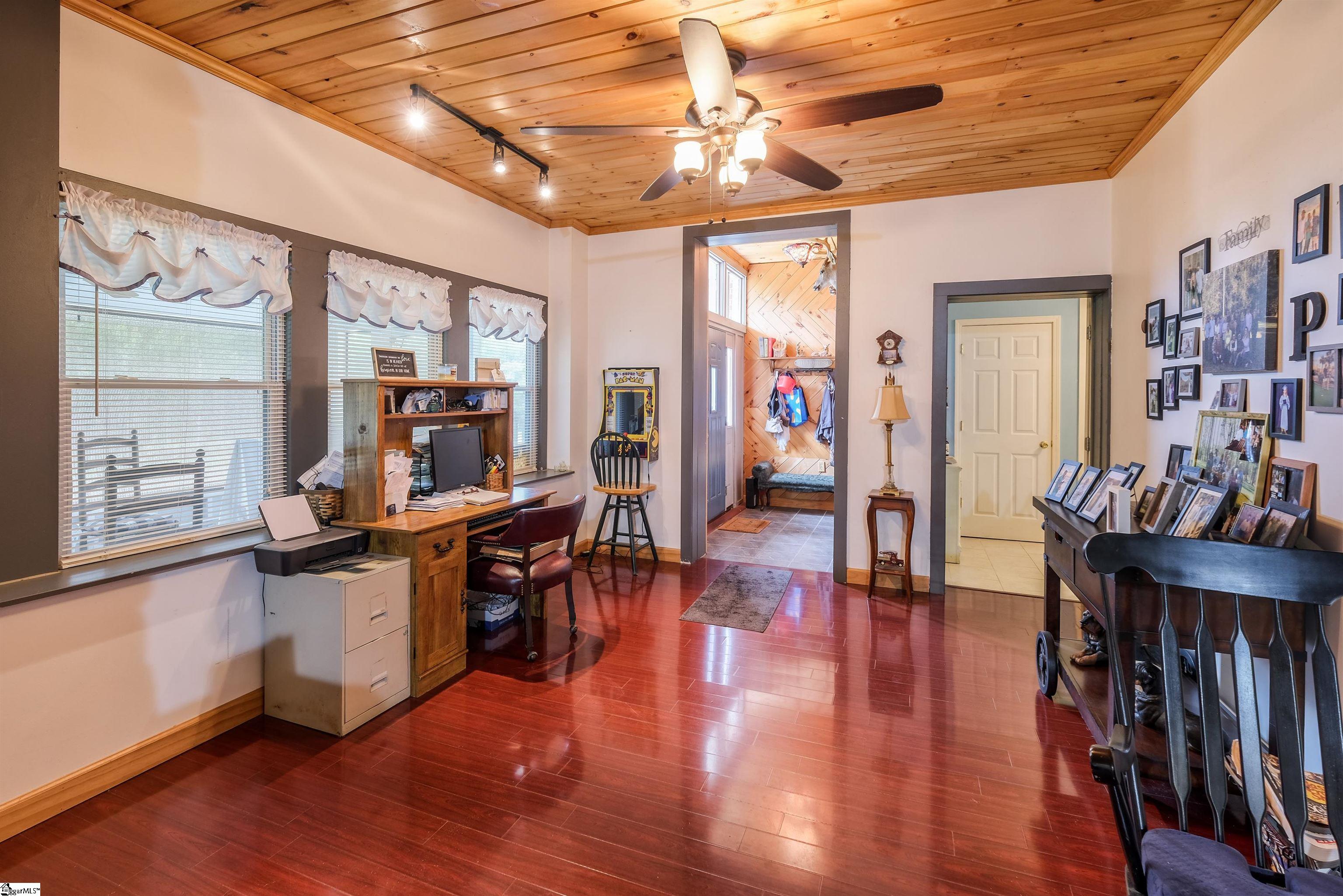 402 Terrapin Road Union, SC 29379 - Photo 6 of 50 Gallery Image 6