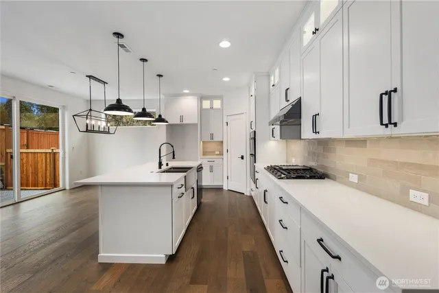 $1,520,000 | 721 211th Place Southeast, Bothell, WA 98021