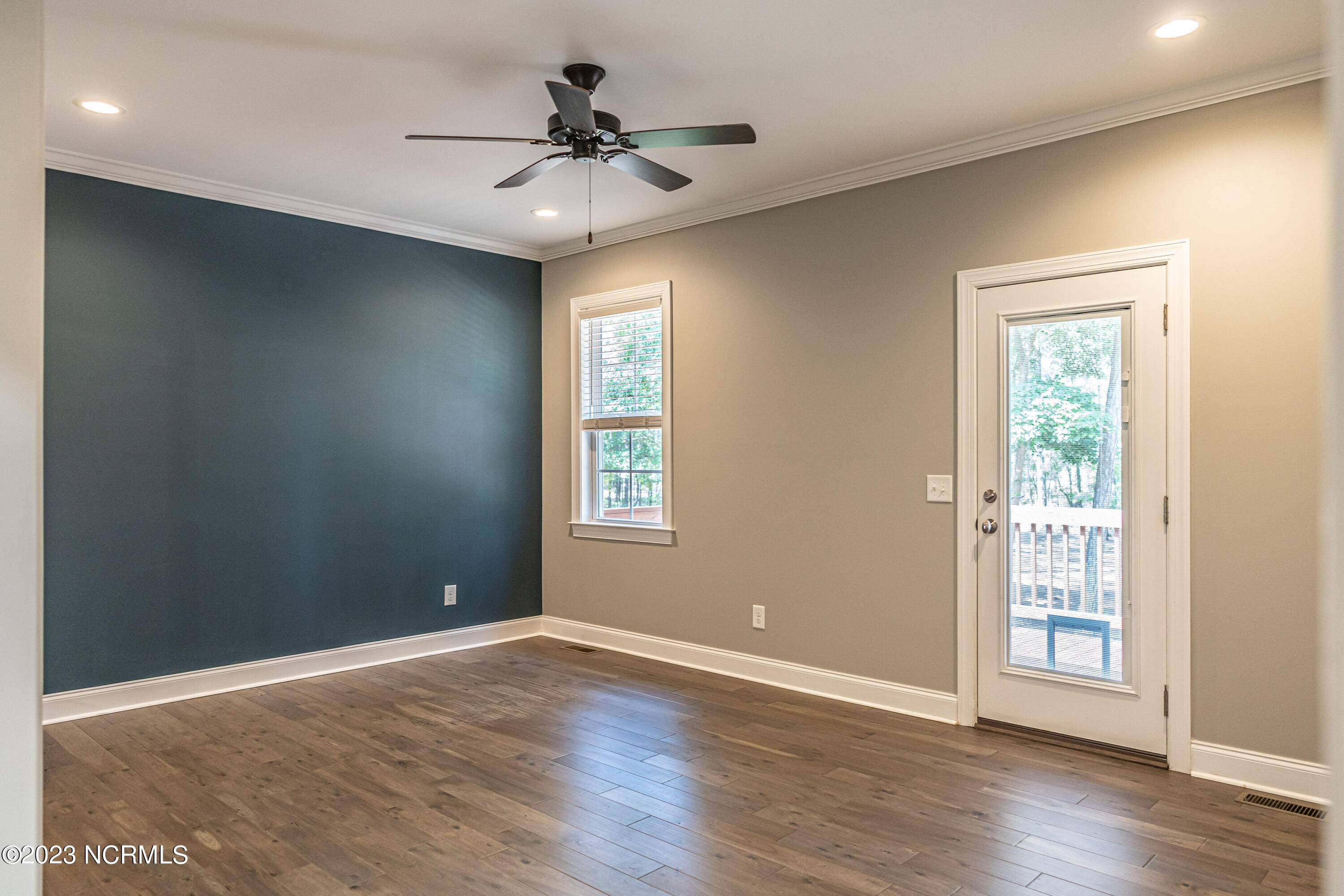 547 Longleaf Drive West End, NC 27376 - Photo 22 of 62 Master Bedroom