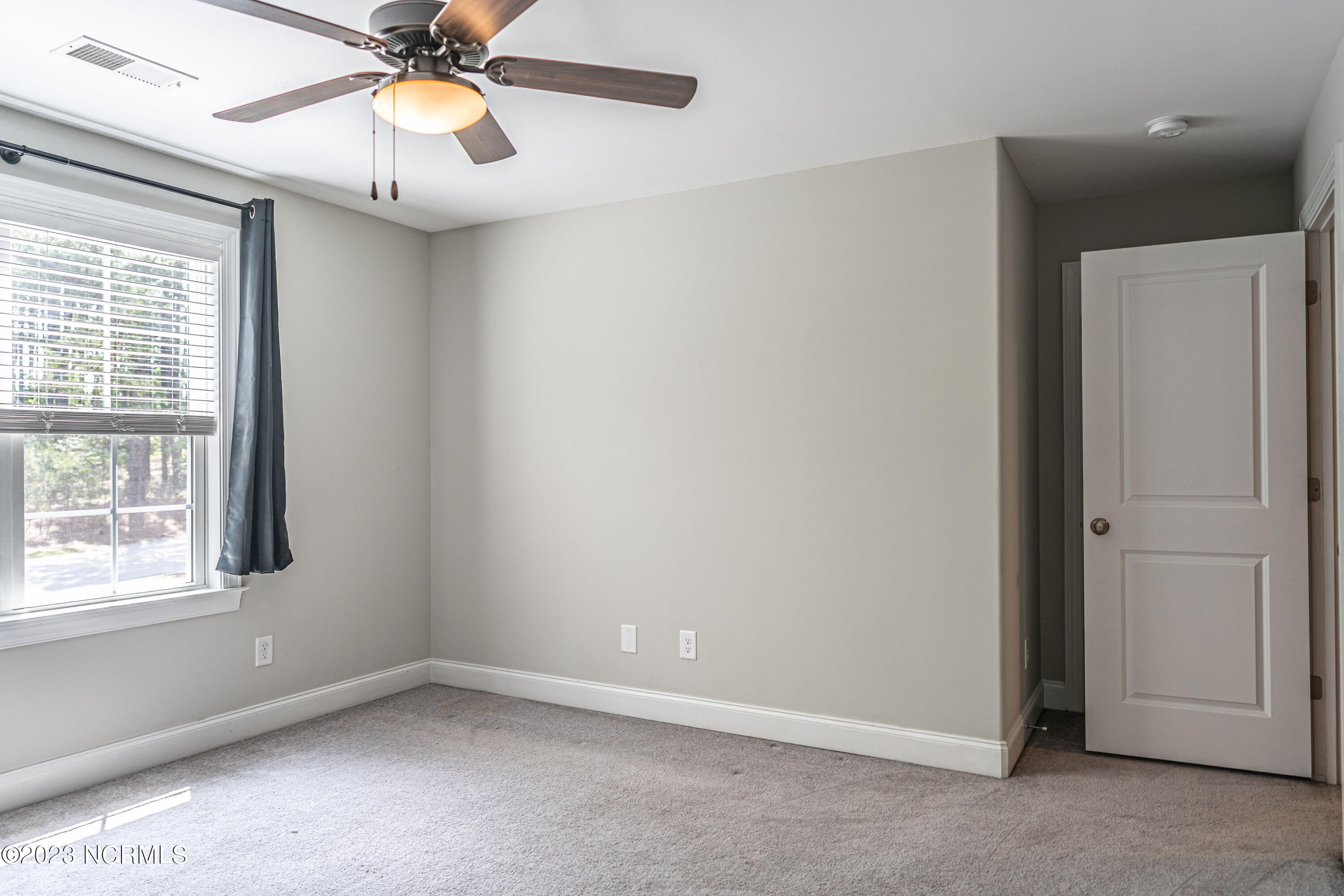 547 Longleaf Drive West End, NC 27376 - Photo 43 of 62 DSC09254