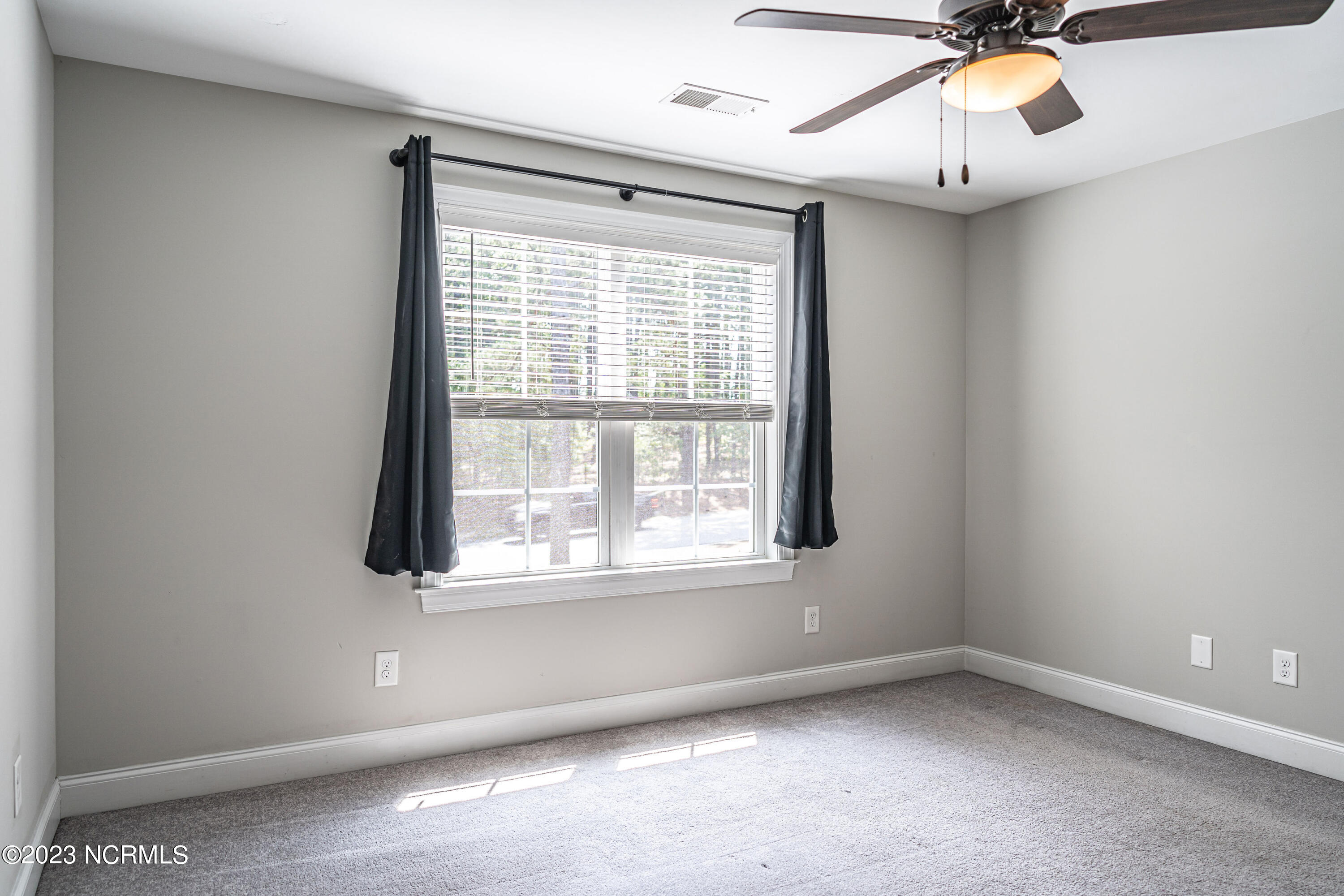 547 Longleaf Drive West End, NC 27376 - Photo 44 of 62 DSC09255
