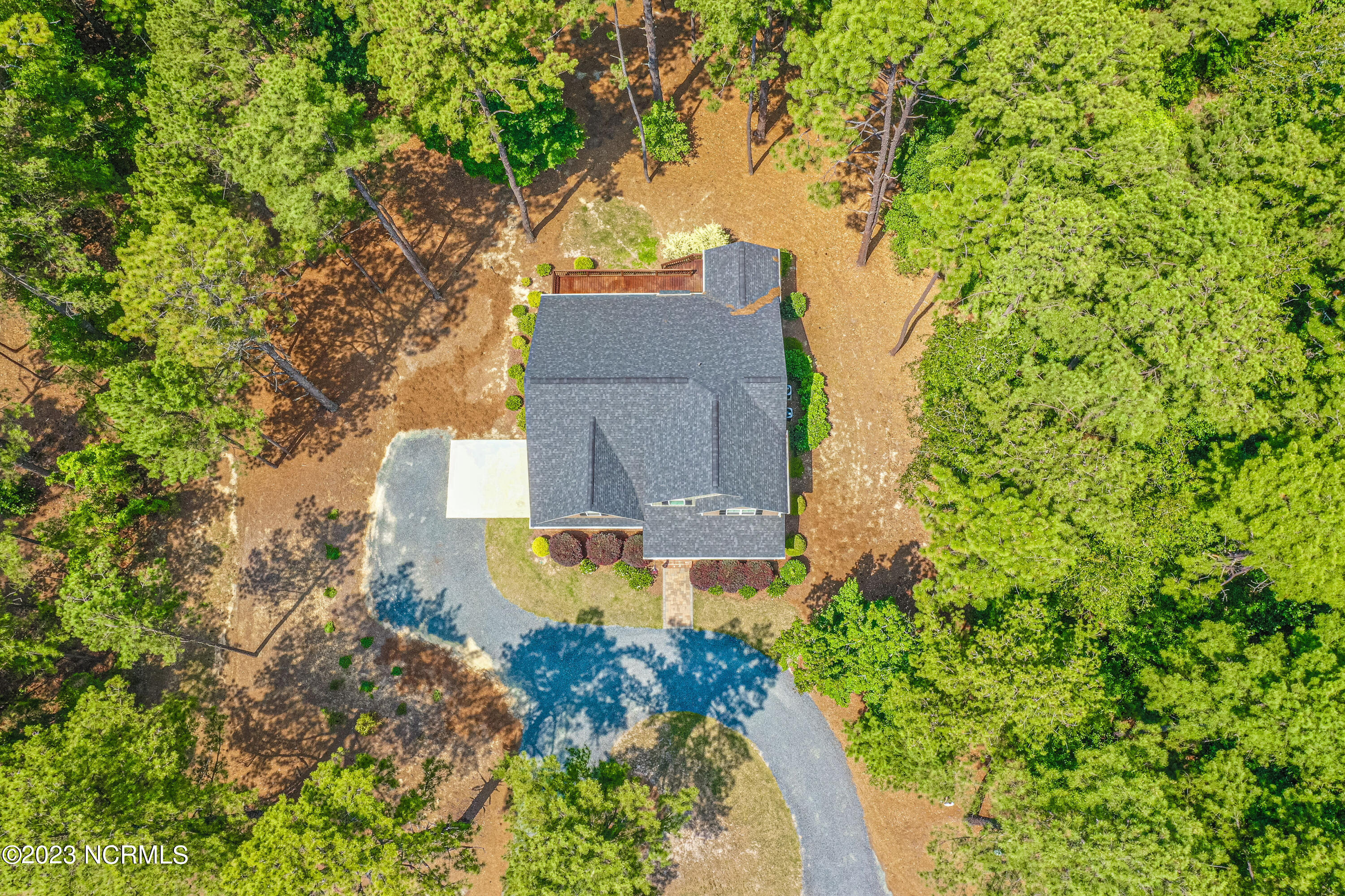 547 Longleaf Drive West End, NC 27376 - Photo 59 of 62 DJI_0784