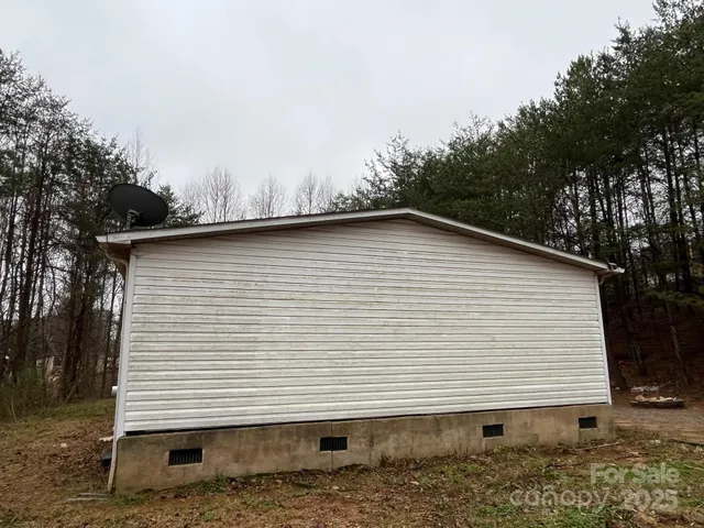 $120,000 | 127 Pinnacle Heights Drive, Nebo, NC 28761