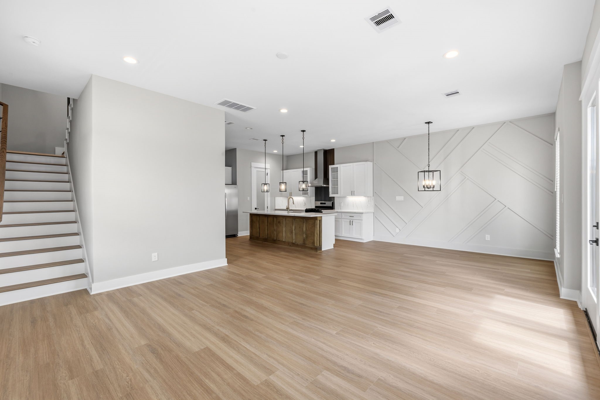 719 Thornton Road, Unit D Houston, TX 77018 - Photo 26 of 50