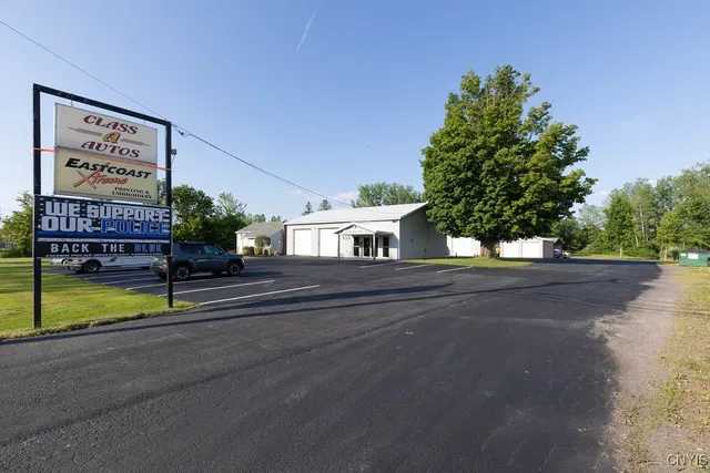 $999,900 | 8984-8998 Brewerton Road, Cicero, NY 13029