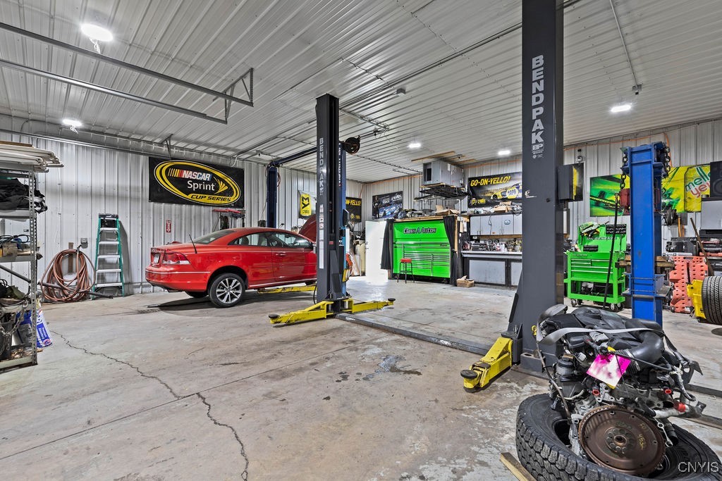 8984-8998 Brewerton Road Brewerton, NY 13029 - Photo 17 of 50 Inside Class A Autos