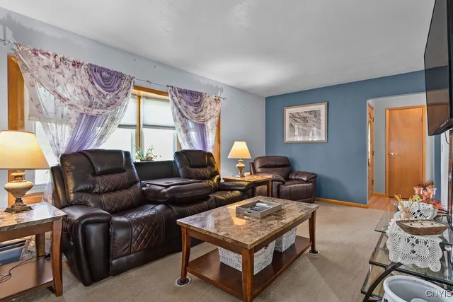 $999,900 | 8984-8998 Brewerton Road, Cicero, NY 13029