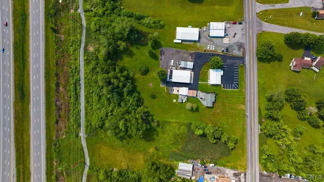 $999,900 | 8984-8998 Brewerton Road, Cicero, NY 13029