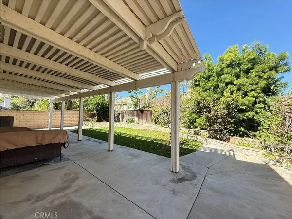 $5,600 | 7 Calhoun, Irvine, CA 92620