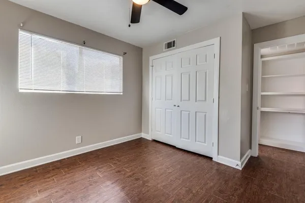 $950 | 4915 Reiger Avenue, Unit J, Dallas, TX 75214