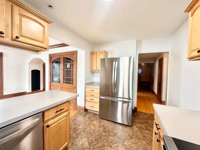 $1,795 | 7705 West Rogers Street, West Allis, WI 53219