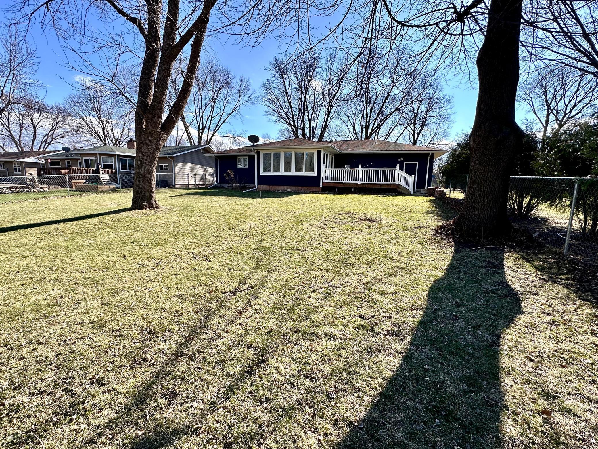 306 Elm Street Marshall, MN 56258 - Photo 26 of 28