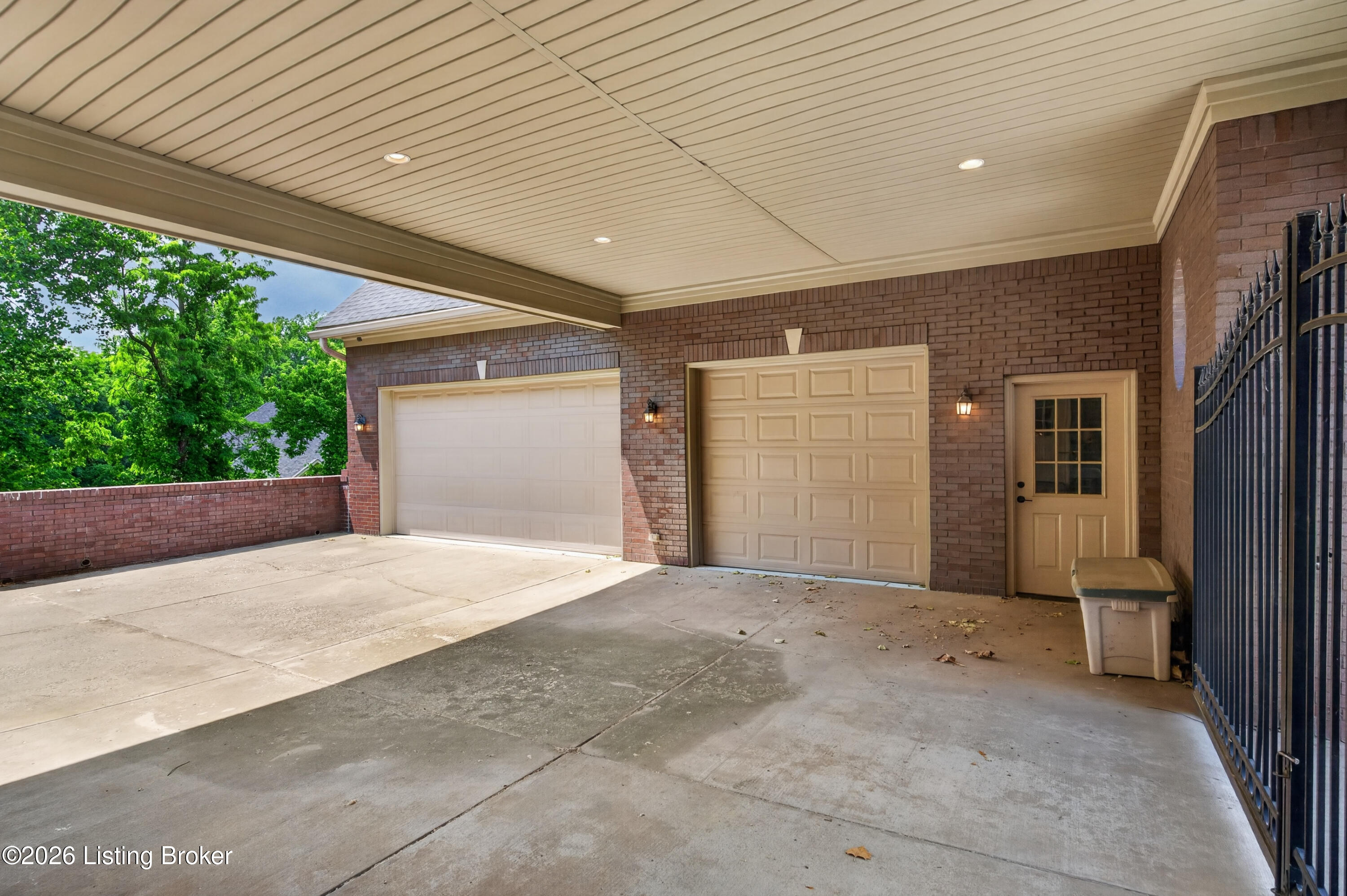 12307 Ridgeview Drive Goshen, KY 40026 - Photo 72 of 79 3 Car Garage