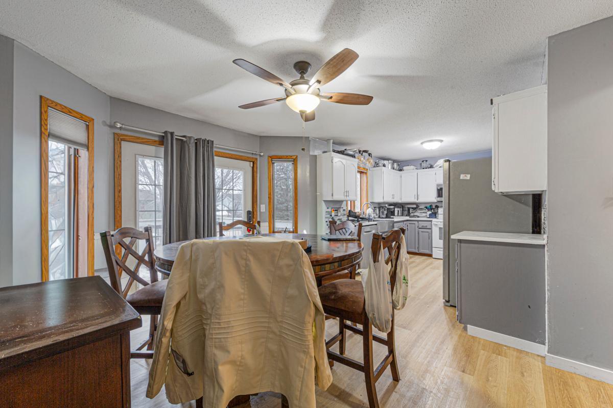 4406 Newcastle Lane Northwest Rochester, MN 55901 - Photo 10 of 33