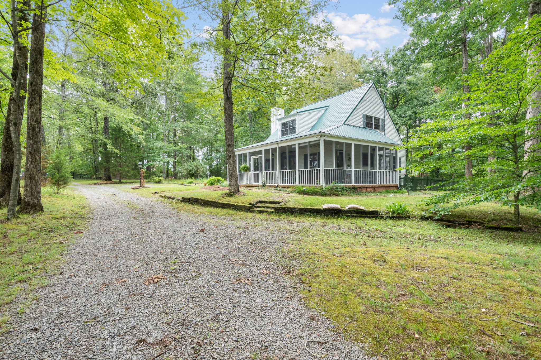 1422 Liberty Road Charlotte, TN 37036 - Photo 1 of 36 Gallery Image 1