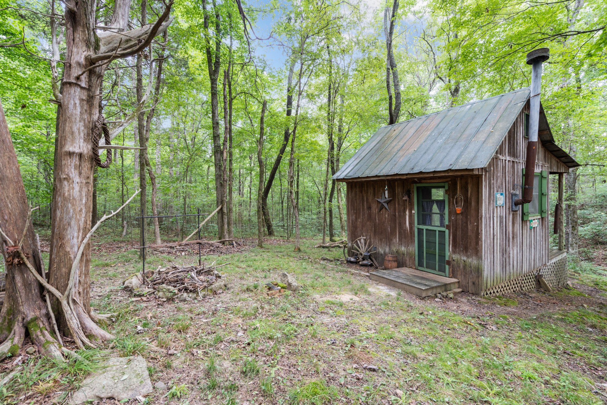 1422 Liberty Road Charlotte, TN 37036 - Photo 29 of 36 Gallery Image 29