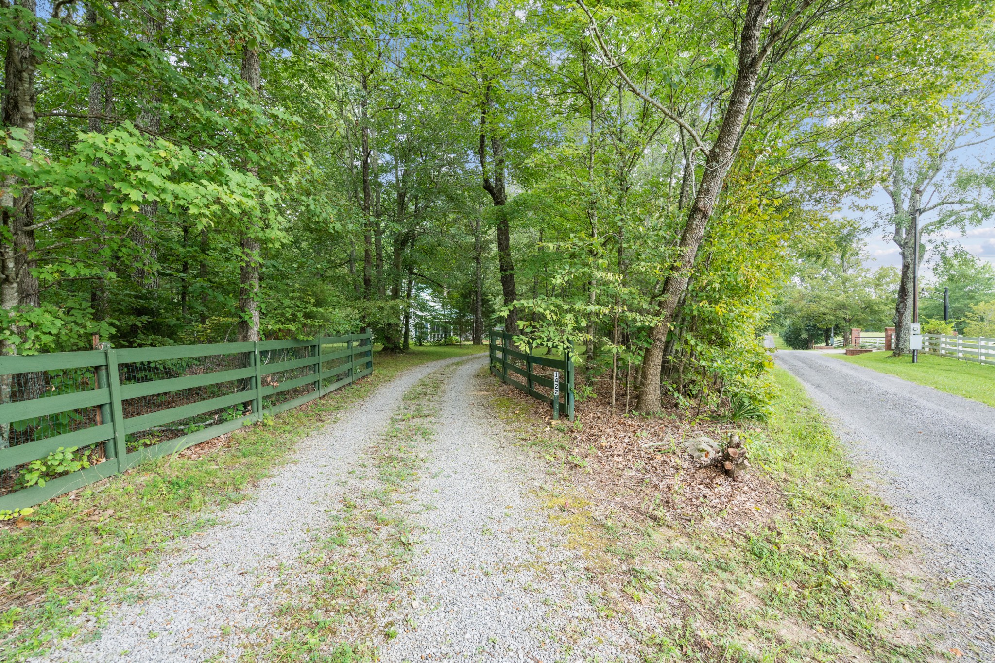 1422 Liberty Road Charlotte, TN 37036 - Photo 36 of 36 Gallery Image 36