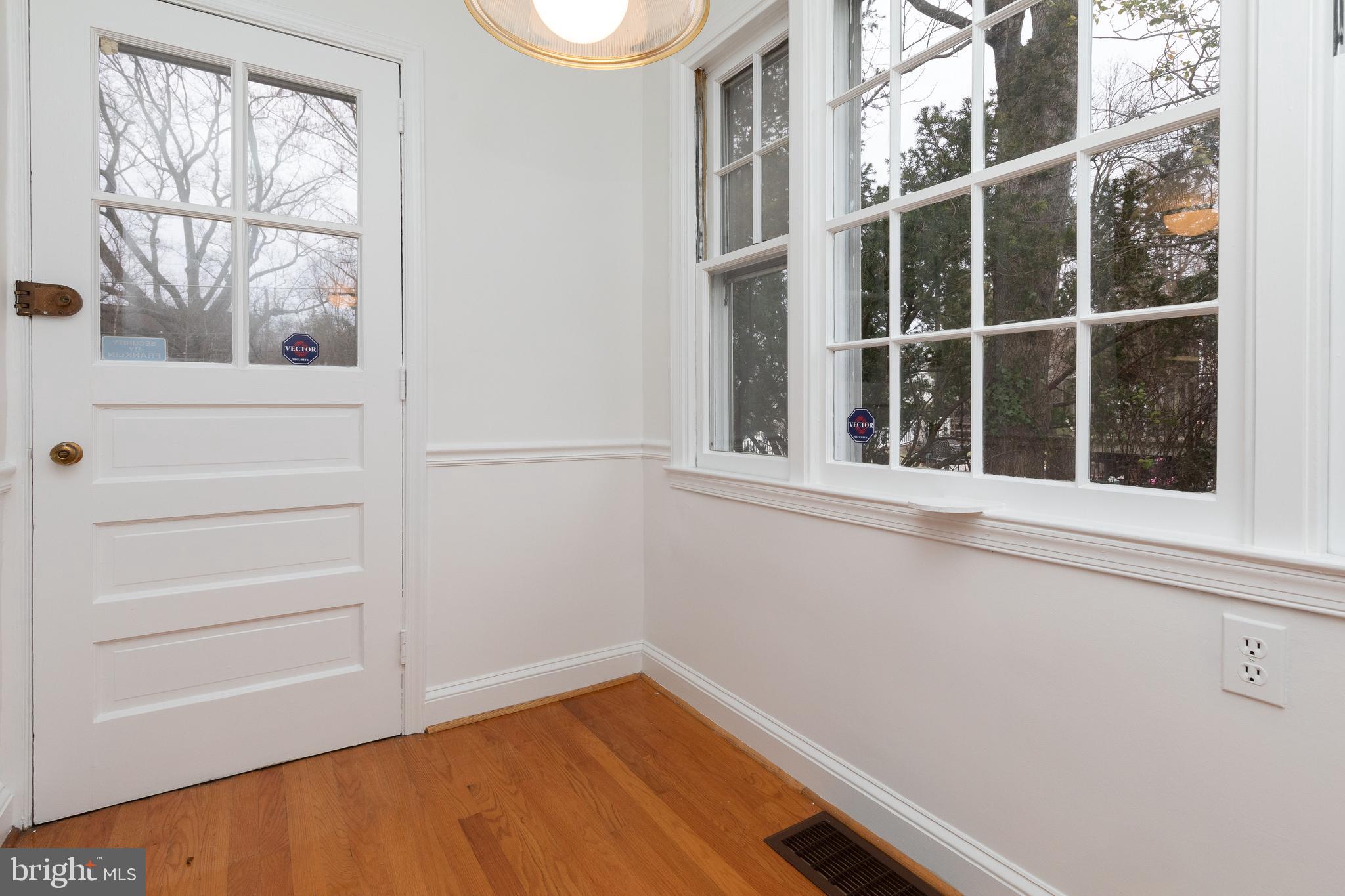 615 Arlingham Road Flourtown, PA 19031 - Photo 10 of 25 a view of empty room with window