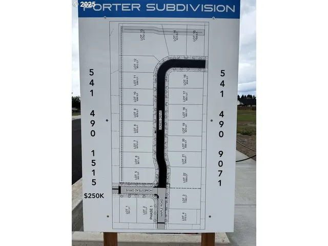 a picture of a bathroom with a sink