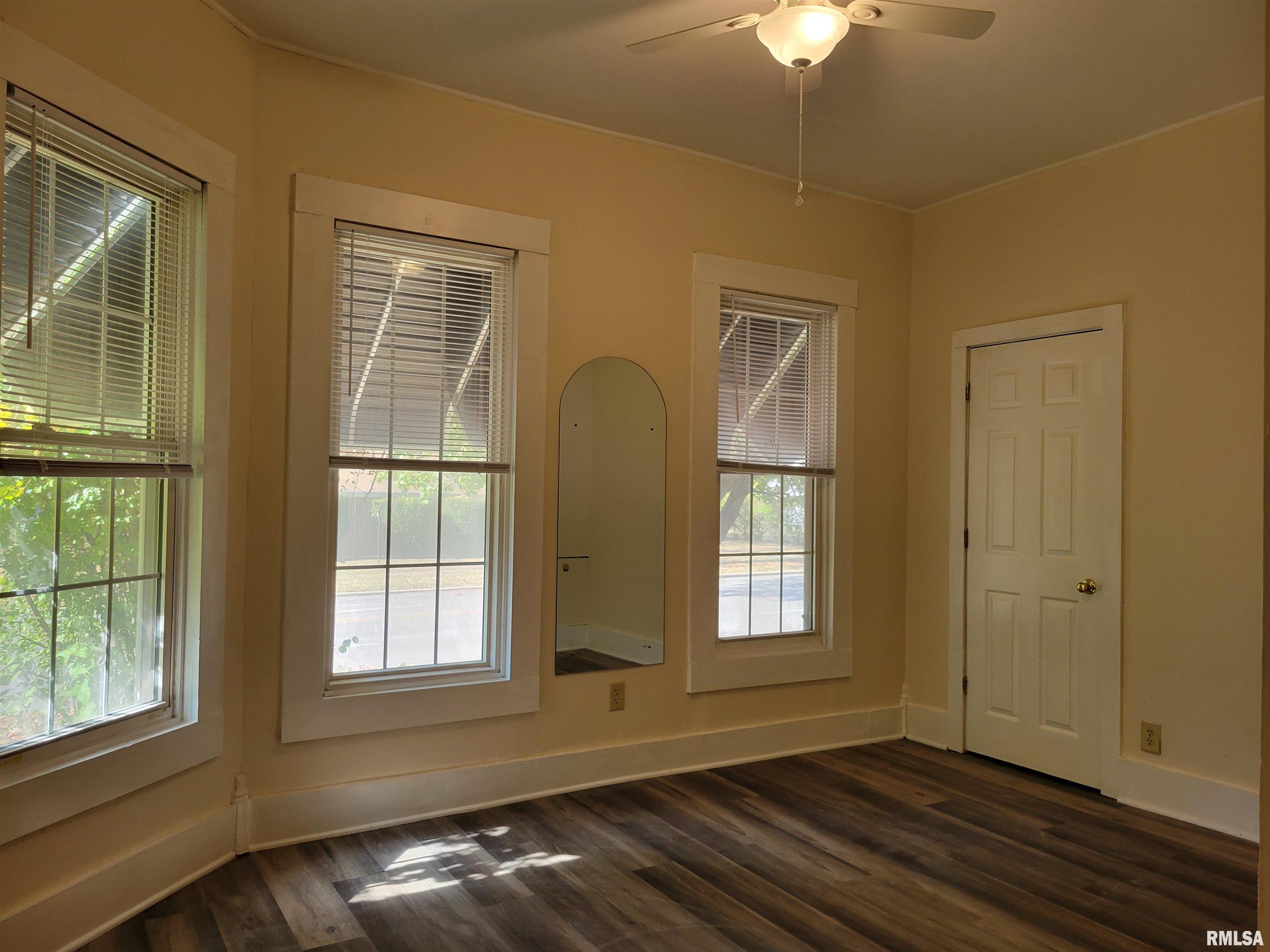935 West Washington Street Springfield, IL 62702 - Photo 12 of 28 Gallery Image 12