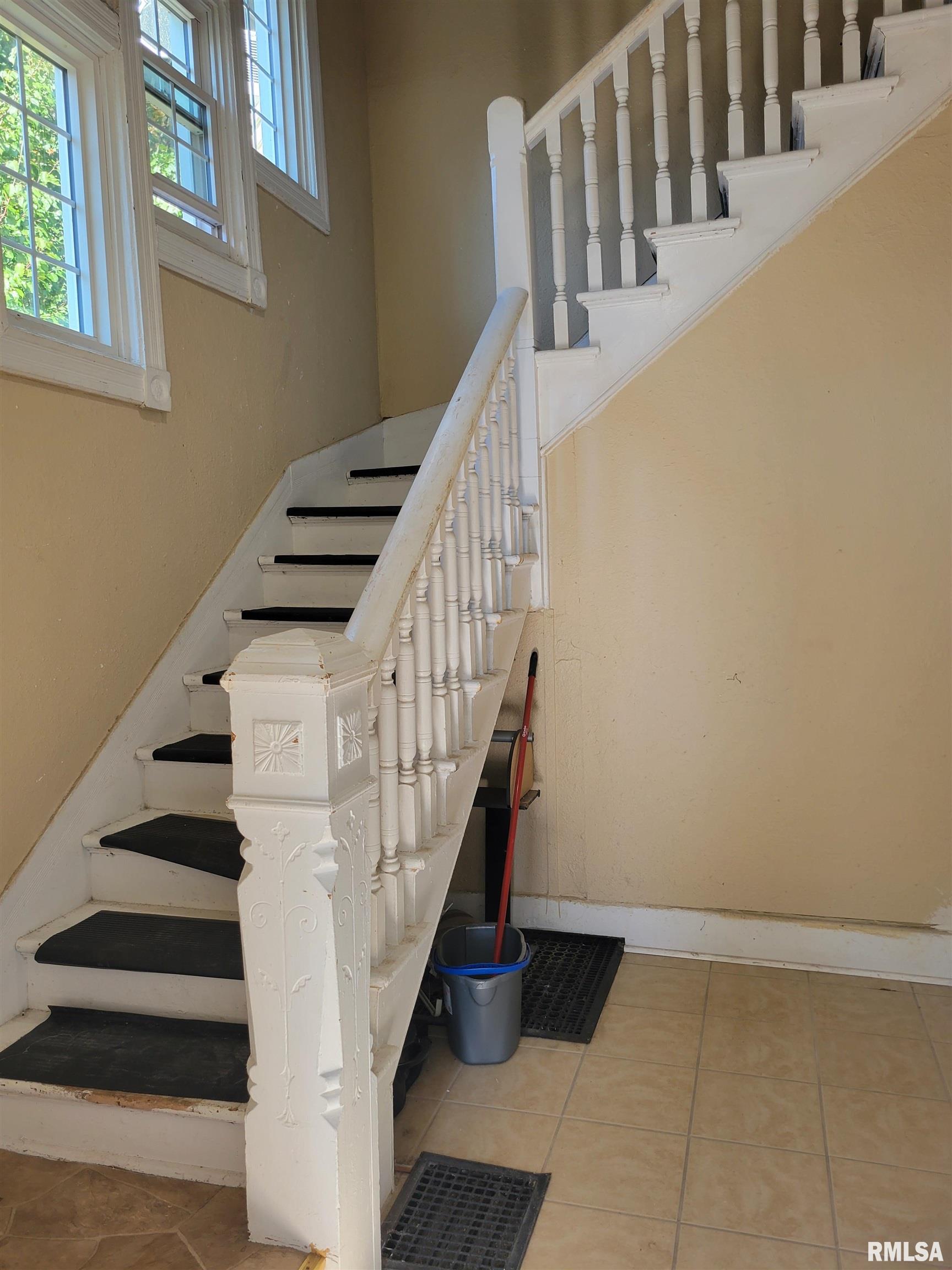 935 West Washington Street Springfield, IL 62702 - Photo 5 of 28 Gallery Image 5